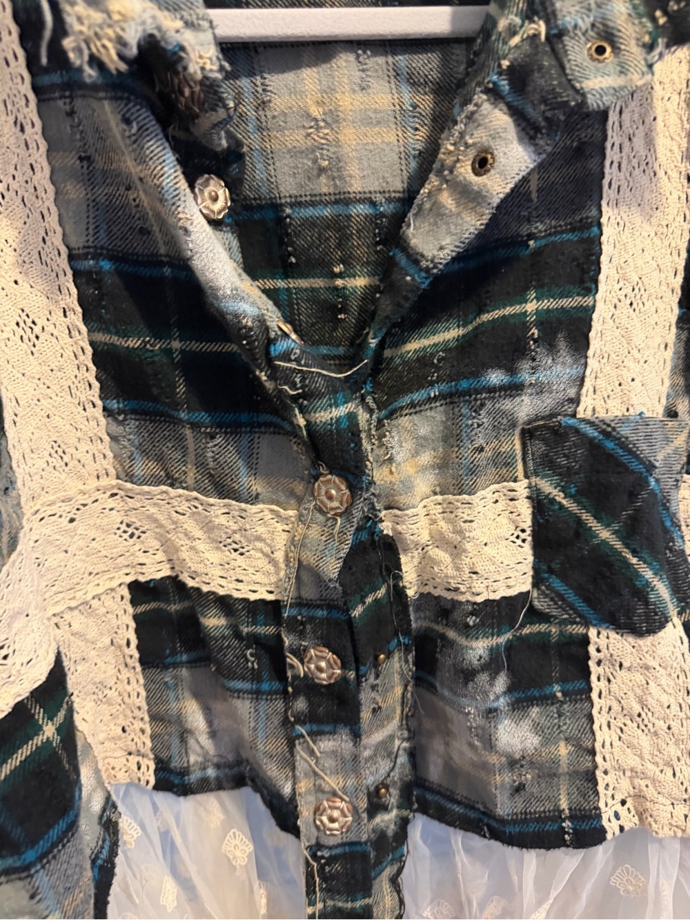 POL Women’s Black & blue Plaid Lace-Trim Jean Jacket - Picture 2 of 4